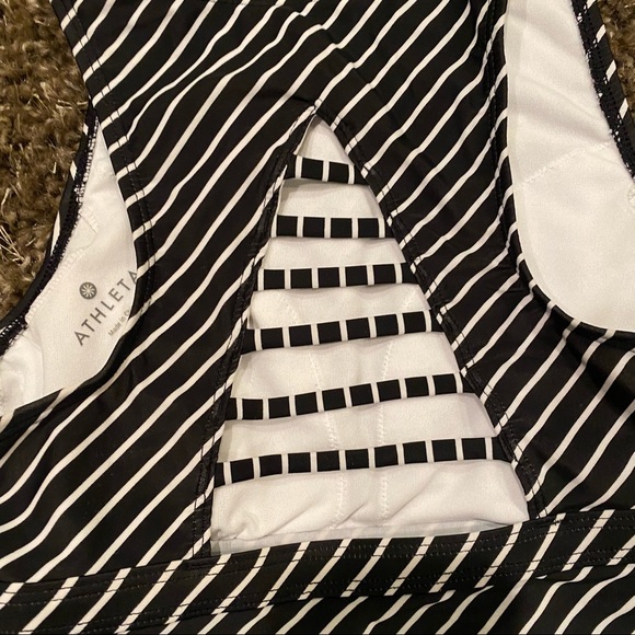 Athleta tank top - Picture 3 of 4